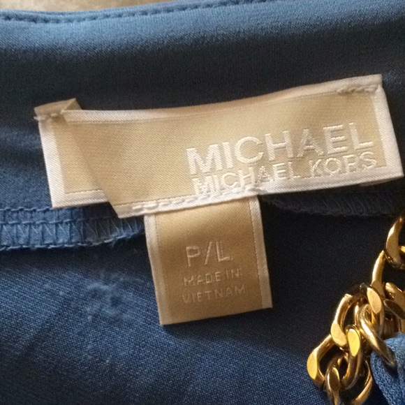 !!SOLD!!Michael Kors cold shoulder chain top - Picture 8 of 8